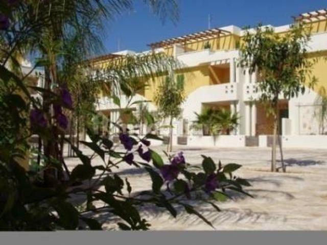 Villa bifamiliare via delle Mimose 65, Baia Verde, Lidi, Gallipoli