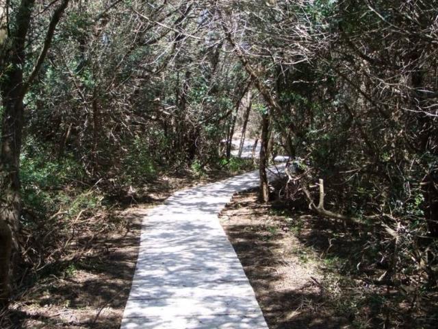 Villa bifamiliare via delle Viole, Ostuni Costa, Ostuni