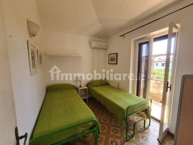 Villa bifamiliare via Mediana Vecchia, Centro, San Felice Circeo