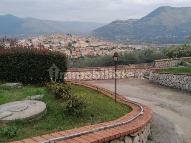 Villa bifamiliare via San Davino 5, Centro, Priverno