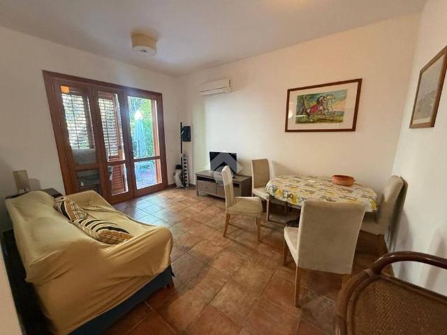 Villa bifamiliare via Pazienza 28, Mondello Valdesi, Palermo