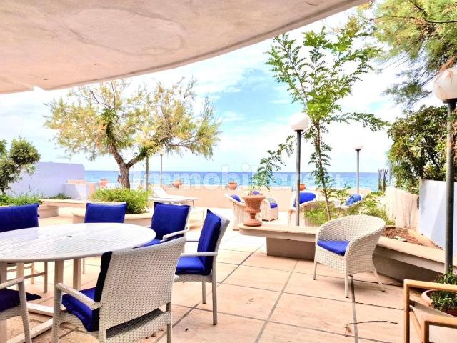 Villa bifamiliare via Passi 7, Torre Colonna Sperone, Altavilla Milicia