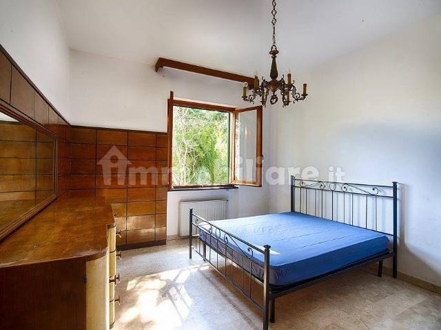 Villa bifamiliare via Provinciale Pineta 50, Spotorno