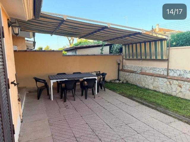 Villa bifamiliare via Tevere 22, Tor San Lorenzo Nuova California, Ardea
