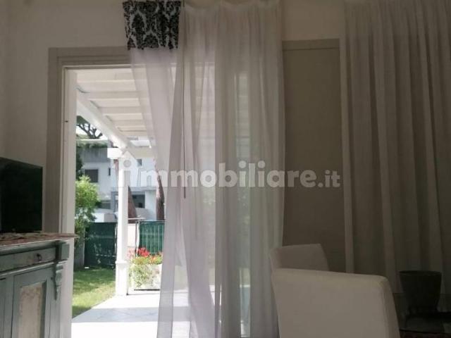 Villa bifamiliare viale Tiziano 21/b, Milano Marittima, Cervia