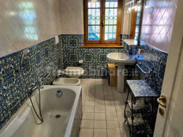 Villa bifamiliare viale Apua 185, Pietrasanta