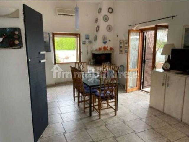 Villa bifamiliare, buono stato, 110 m², Centro, San Felice Circeo