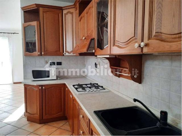 Villa bifamiliare, buono stato, 120 m², Zona Industriale, Padova