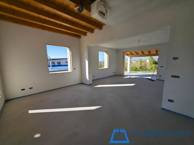 Villa Bifamiliare con giardino a Lamporecchio