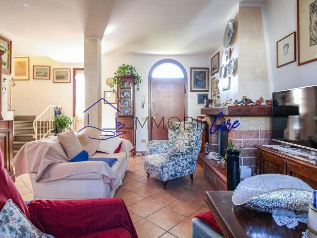 Villa Bifamiliare con giardino, San Giuliano Terme ghezzano