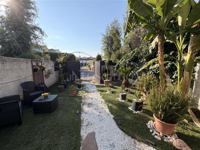 Villa Bifamiliare di 85 mq a Lido dei Pini di Ardea, Lupetta, Colle Romito Ardea