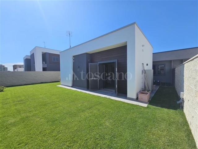 Villa Bifamiliare di 110 mq a Marechiaro, Cocchino, Anzio Colonia Anzio