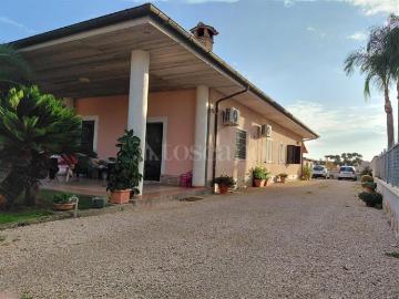 Villa Bifamiliare di 140 mq a Borgo Flora Cisterna di Latina