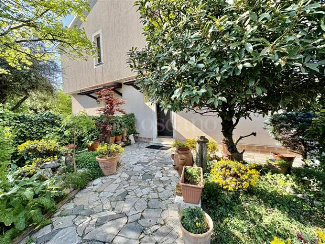 Villa Bifamiliare di 150 mq a Centro Bagnolo Mella