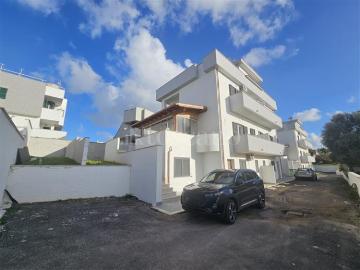Piazza Santa Maria Regina - Giardino, Balcone