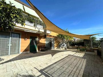 Villa Bifamiliare di 200 mq a Casetta Mattei, Pisana, Bravetta Roma