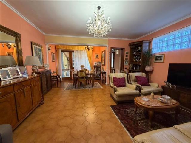 Villa Plurifamiliare di 170 mq a Miami Ladispoli