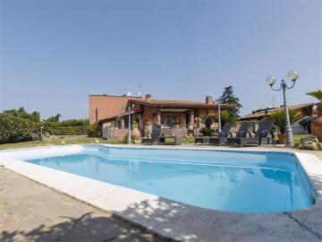 Villa Bifamiliare di 310 mq a Anagnina, Romanina, Tor Vergata Roma