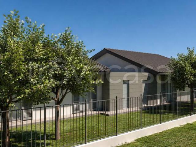 Villa bifamiliare in vendita a Costa Masnaga