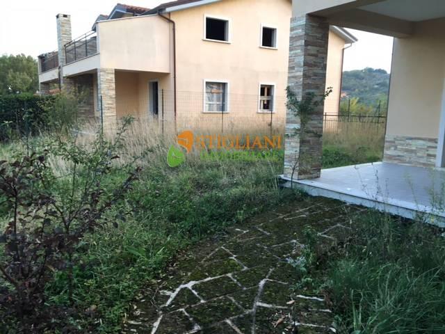 Villa Bifamiliare in vendita a Campobasso, Periferia