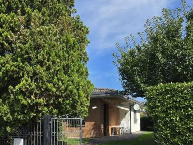Villa bifamiliare in vendita a Caorle via Grimani, Porto Santa Margherita