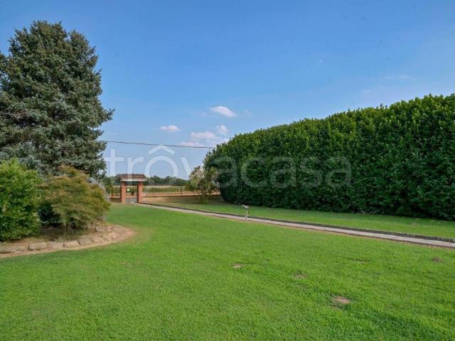 Villa bifamiliare in vendita a Carignano strada Saluzzo, 102