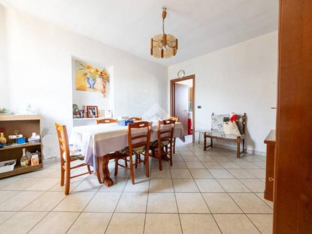 Villa bifamiliare in vendita a Casale Monferrato via Stazione, 131, Terranova