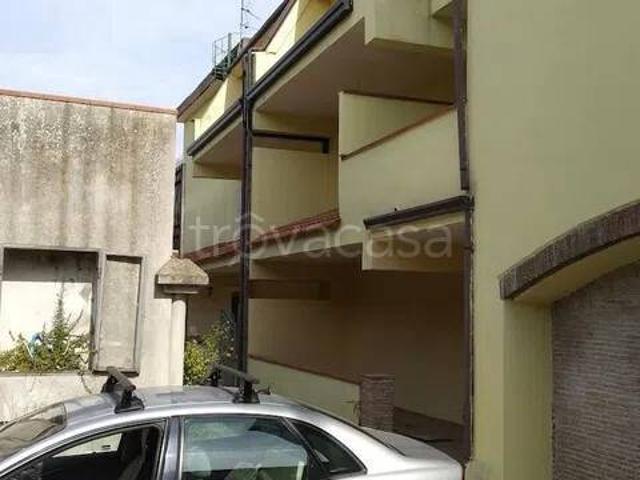 Villa bifamiliare in vendita a Caserta, Casertavecchia Casola