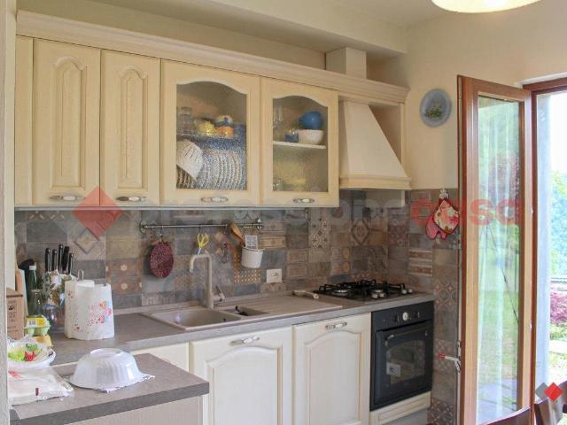 Villa bifamiliare in vendita a Castelnuovo Di Garfagnana