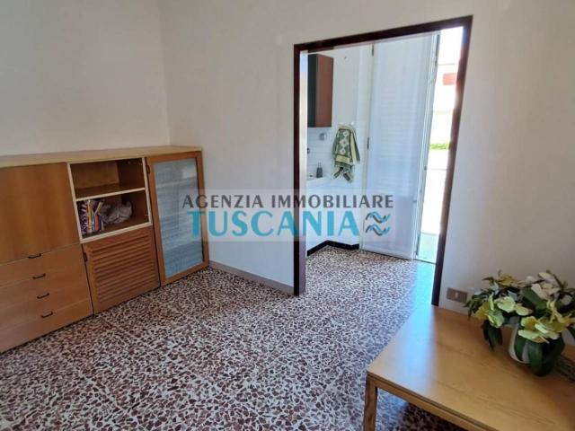 Villa bifamiliare in vendita a Cecina