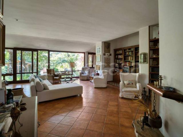 Villa bifamiliare in vendita a Cerveteri via Alessandro Scarlatti