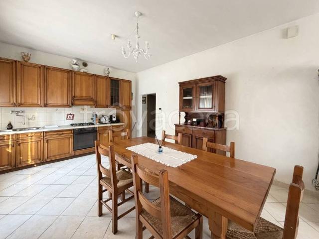 Villa bifamiliare in vendita a Chiampo via Bruno dal Maso