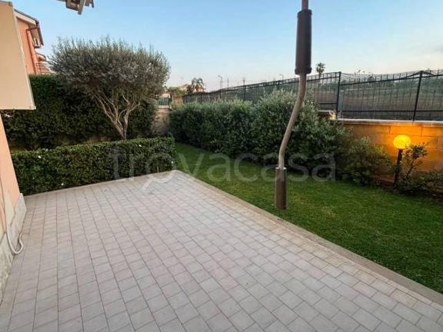 Villa bifamiliare in vendita a Città Giardino, Melilli