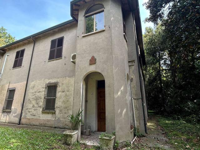 Villa bifamiliare in vendita a Alfonsine