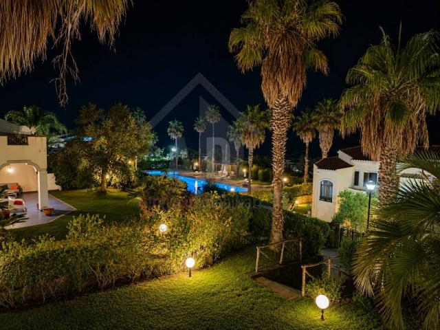 villa bifamiliare in vendita a Bonifati, Cittadella del Capo