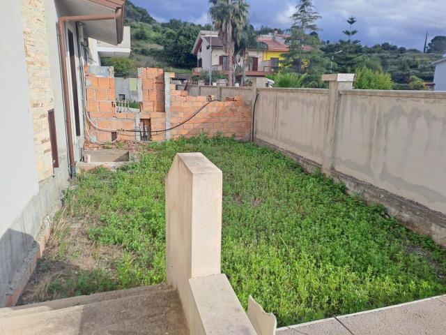 Villa bifamiliare in vendita a Barcellona Pozzo Di Gotto