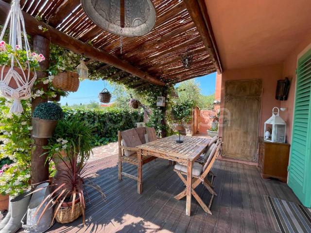 Villa bifamiliare in vendita a Buggiano via Falciano
