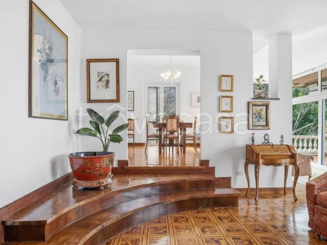 Villa bifamiliare in vendita a Gavorrano