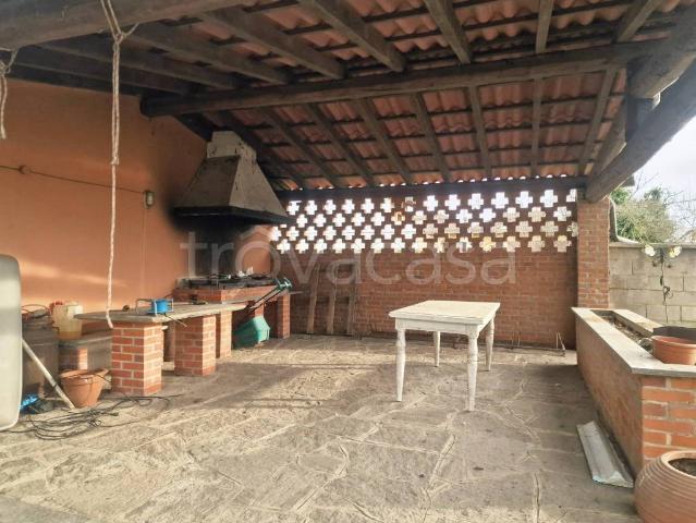Villa bifamiliare in vendita a Gambolò via Roma, 39