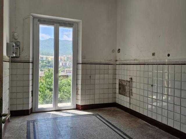 Villa bifamiliare in vendita a Genova