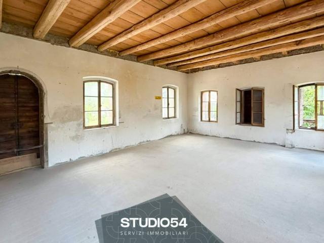 Villa bifamiliare in vendita a Domegge di Cadore via Roma, 44