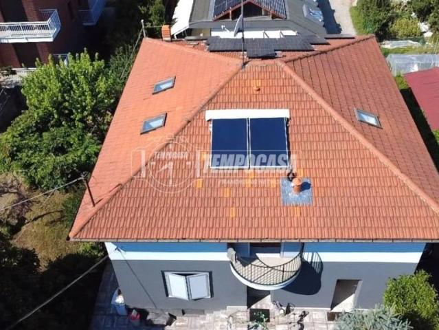Villa bifamiliare in vendita a Druento via Madonna 19