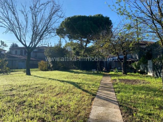 Villa bifamiliare in vendita a Este