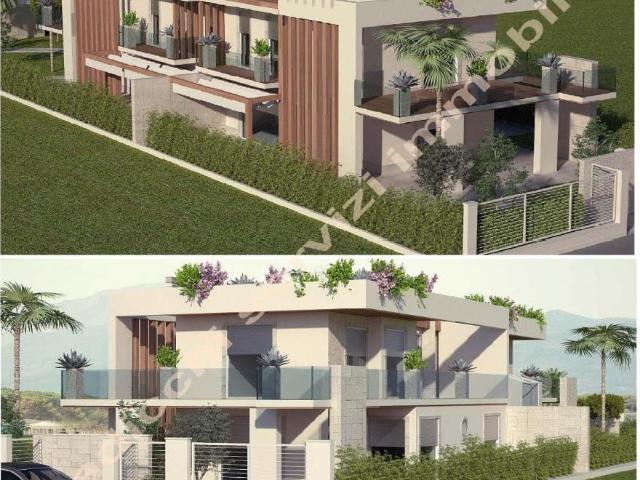 Villa bifamiliare in vendita a Forte Dei Marmi