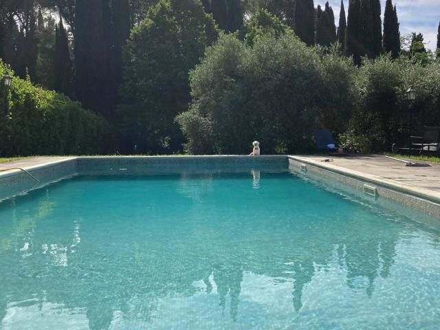 Villa bifamiliare in vendita a Firenze