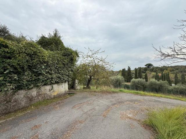 Villa bifamiliare in vendita a Fucecchio via degli Aironi, 50054, Massarella