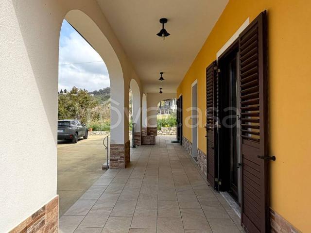 Villa bifamiliare in vendita a Fuscaldo