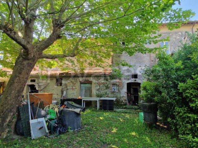 Villa bifamiliare in vendita a Orzignano, San Giuliano Terme