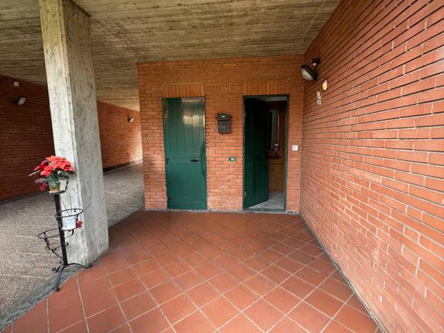 Villa Bifamiliare in vendita a Osnago, Centrale