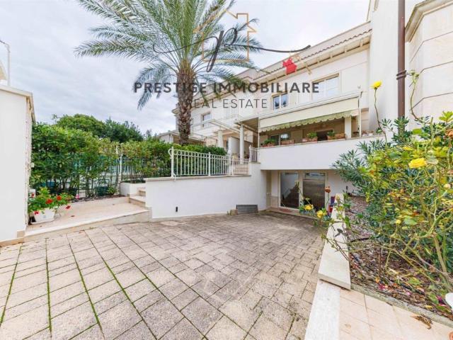 Villa bifamiliare in vendita a Livorno, Banditella